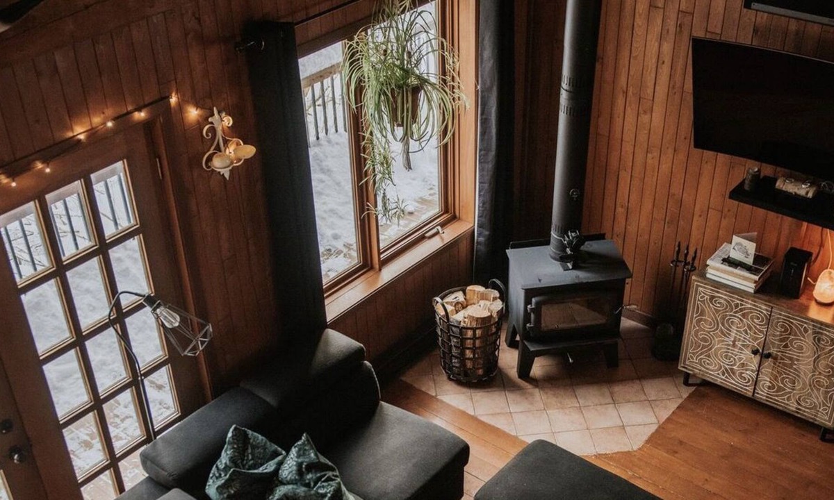Saint-Gabriel-de-Valcartier Cabin | À découvrir: chalet en bois avec ruisseau!