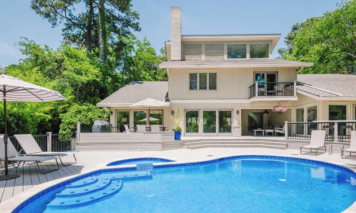 Baynard Oaks House | 1 Baynard Park - Sea Pines, Lagoon Views, Elegant and Modern!