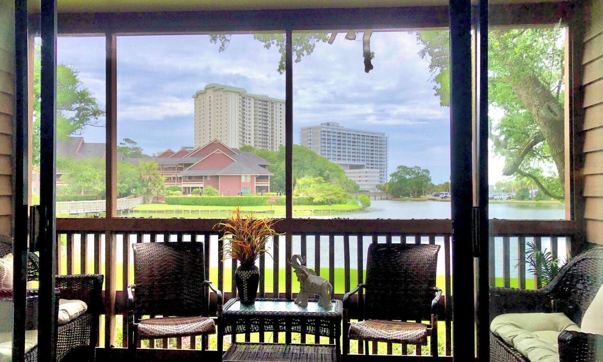 Arcadian Shores Condo | $150 activities - E-gift card when you book -Only Steps to the Beach | Floor w Private Entry| AH115