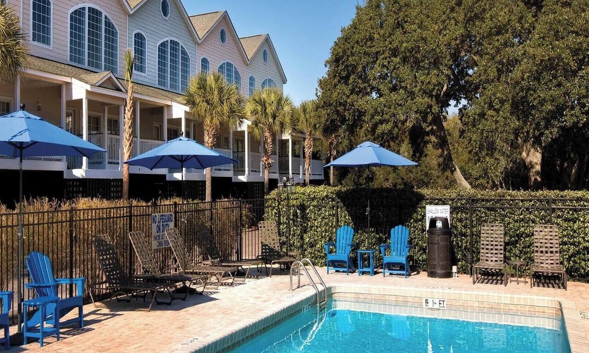 Ocean Ridge Condo | 1br Suite Condo Deep-Sea Fishing, Golf, Beach!