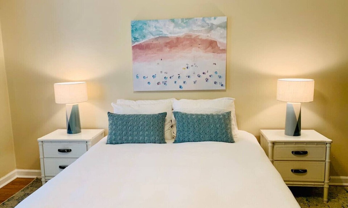 Charleston Villa | 2 Beds 2 Full Baths - Dog Friendly!
