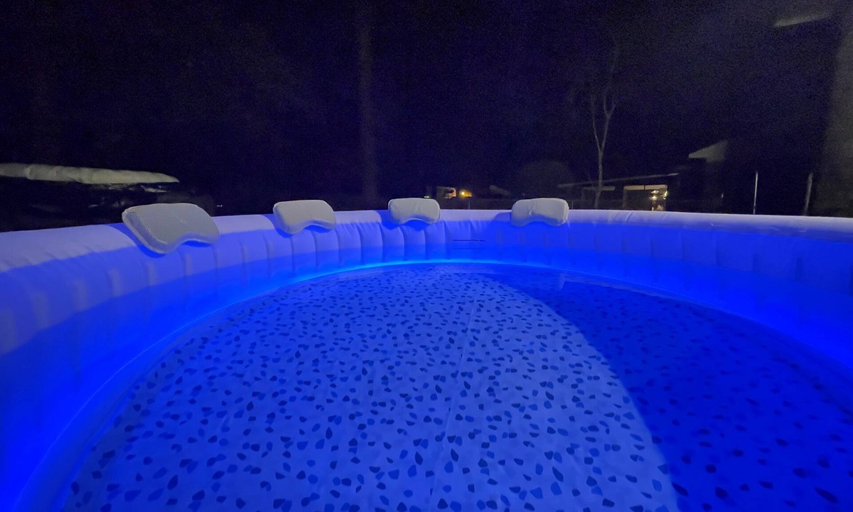 North Charleston House | 2 King Suites Fire Pit Hot Tub Air Hockey 1