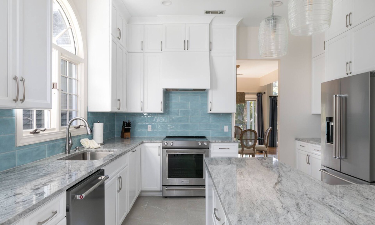 Vanderhorst Plantation House | 212 Glen Abbey by Akers Ellis Rentals
