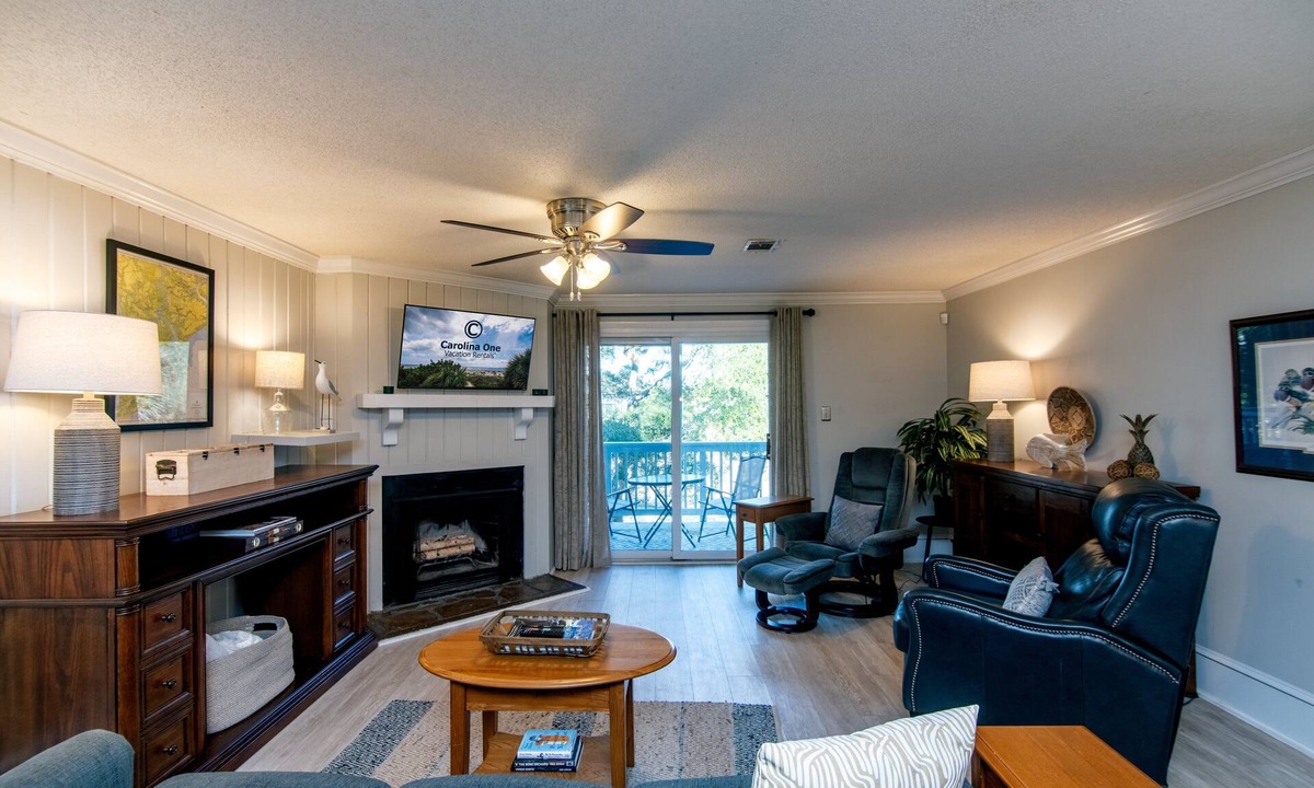 Ocean Ridge Villa | 253 Driftwood:Beautiful 2nd Floor Villa;Golf Course Views;Dogs Welcome