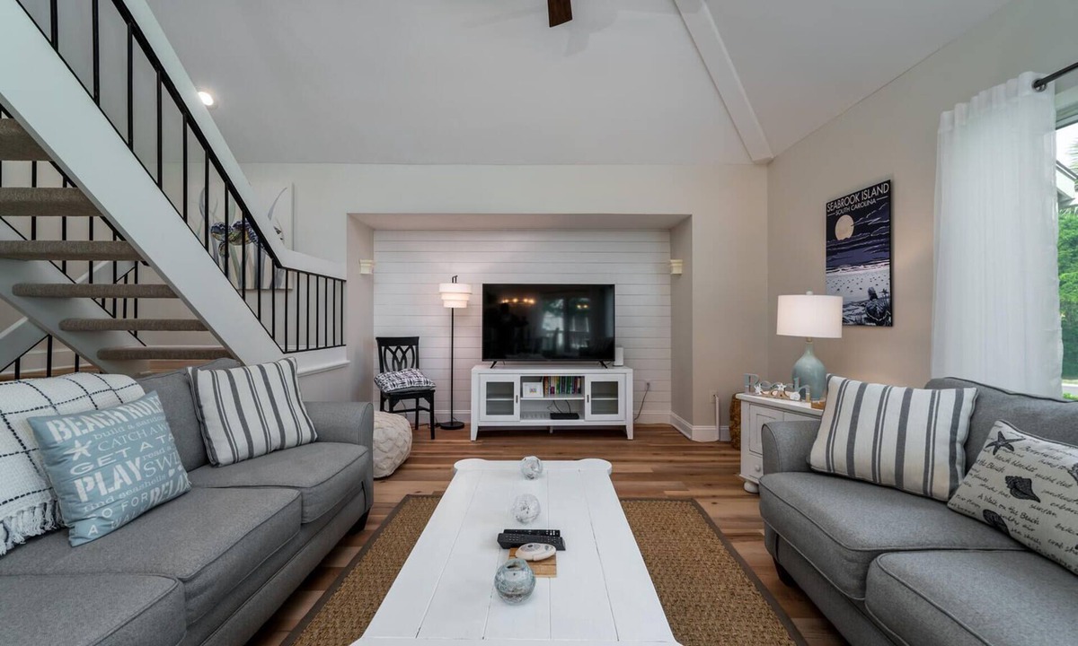 Spinnaker Beachhouses Villa | 2BR/2BA Spinnaker! Great Beach Location! Amenity access included! Pet Friendly!
