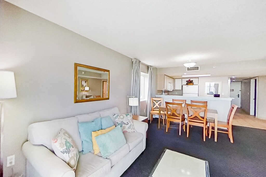 Myrtle Beach Condo | 2nd Floor Oceanfront Snowbird Friendly Condo w/ Shared Pool/Hot Tub, AC, WiFi!