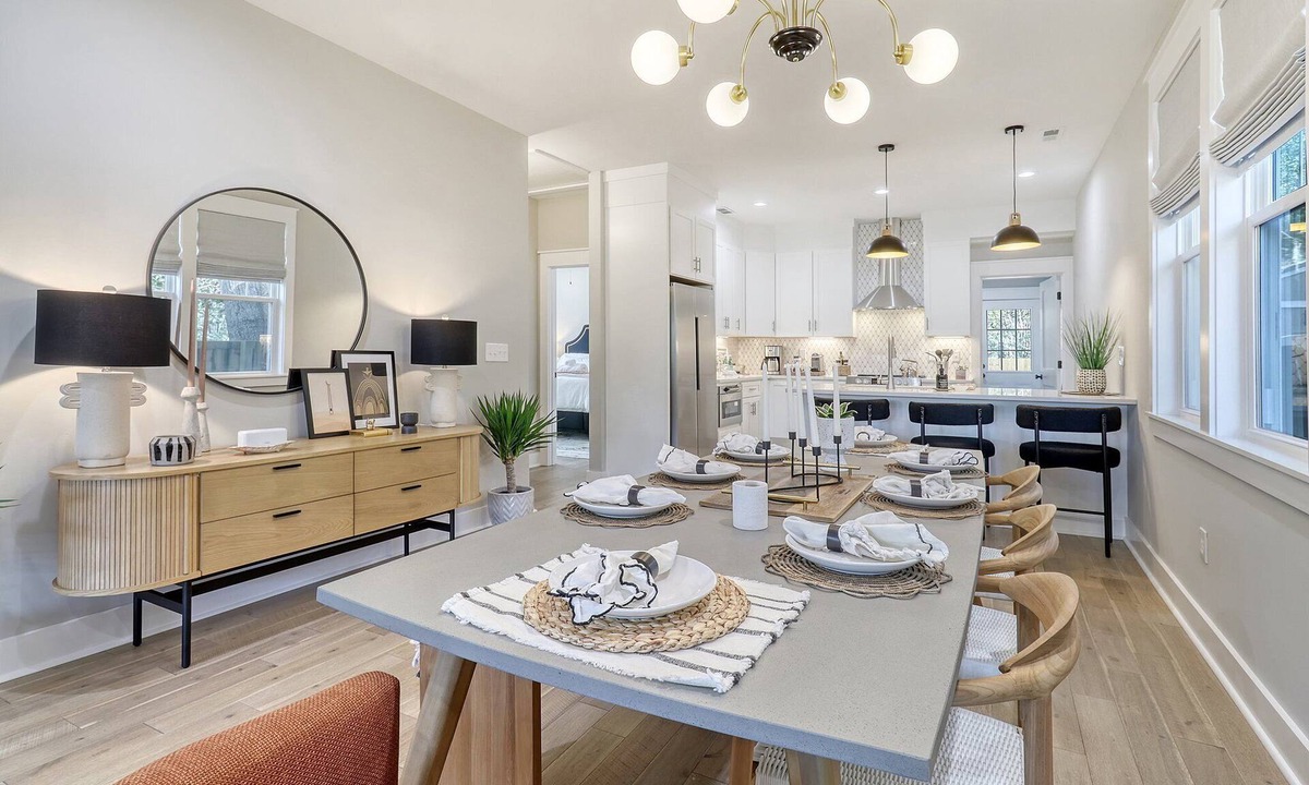 North Charleston House | 3-bedroom house in lovely, walkable Park Circle in North Charleston, SC!