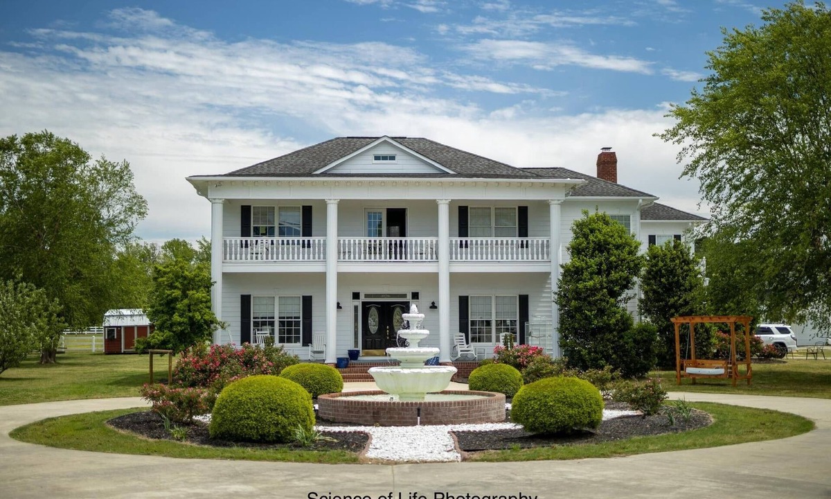 Parkton House | 3-bedrooms! Guest rooms and common areas, but NOT the entire house