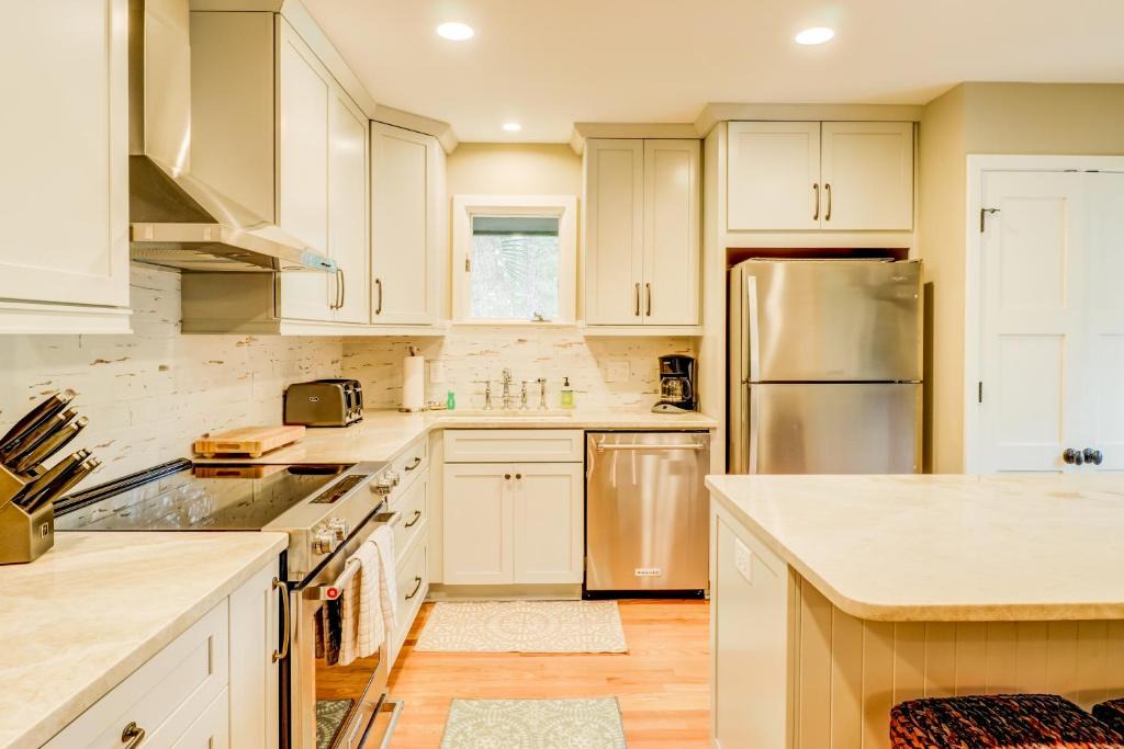 West Beach House | 30 Inlet Cove Cottage
