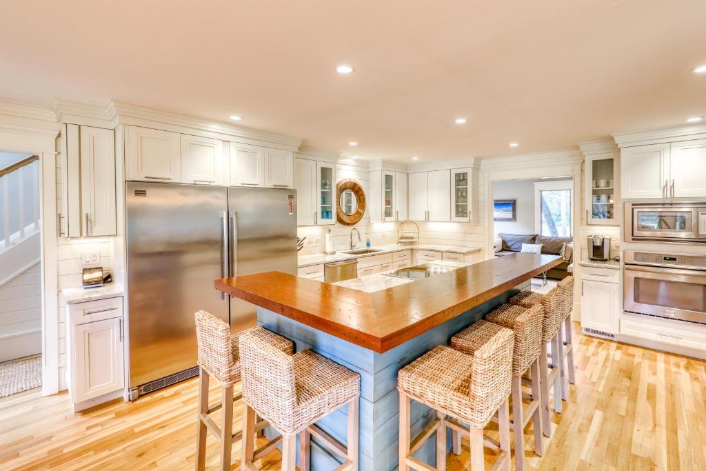 Vanderhorst Plantation House | 335 Winged Foot