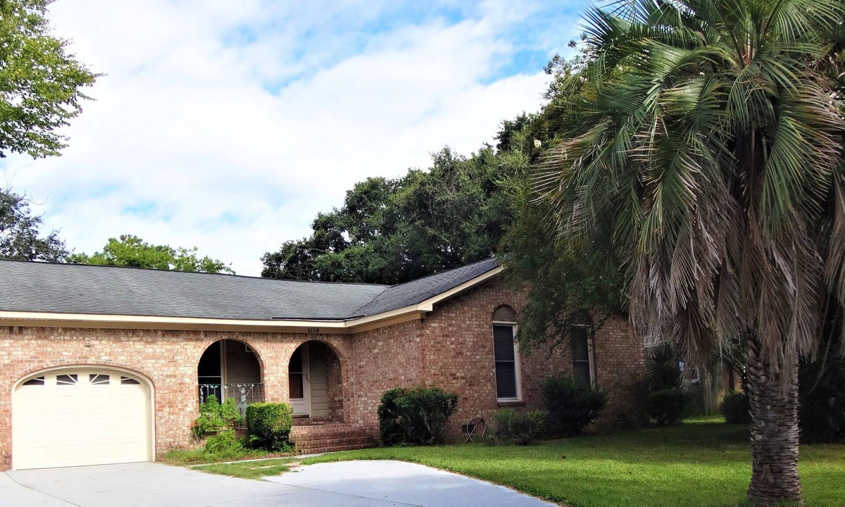 Harborgate Shores House | 3bdrm 2bath Mt Pleasant Charleston Home Near Ocean. Huge discount monthly stays