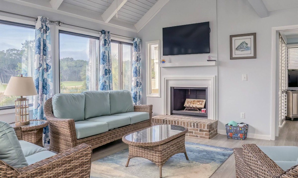 Sealoft Villas Cottage | 3BR/2BA Sealoft! Close to Beach! Pet Friendly! Neighborhood Pool! Amenity access included