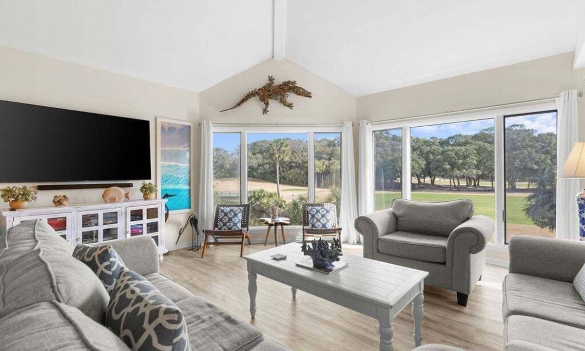 Spinnaker Beachhouses Villa | 3BR/2BA Spinnaker! Golf/Lagoon Views! Walk to Pelican Beach, Club, Pools! Amenity access included!