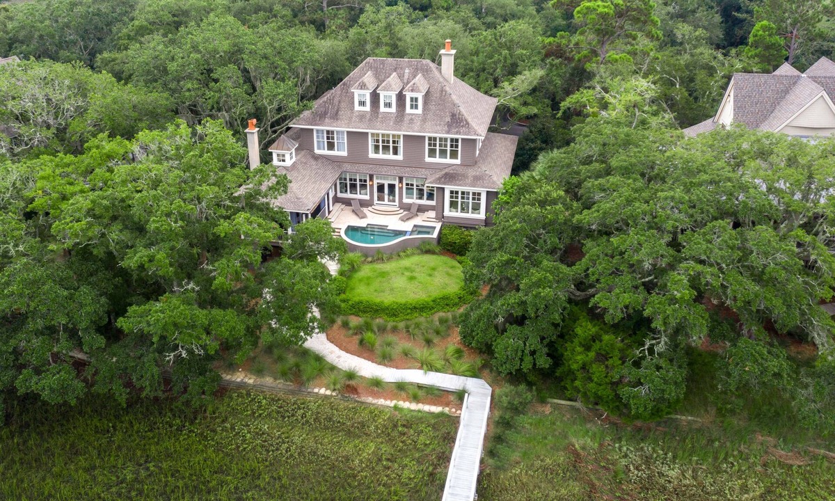 West Beach House | 498 Old Dock Road by Akers Ellis Rentals