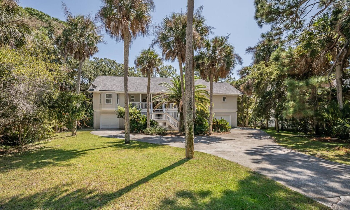 Saint Helena Island House | 4BR Retreat - 2 Master Suites - Golf Cart Included - Aug 1 discounted save