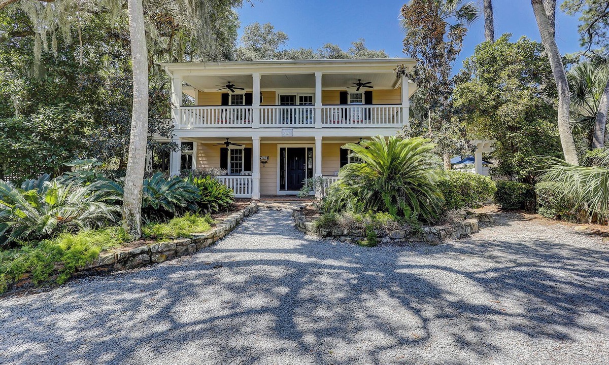 Hilton Head Island House | 6 Cassina-Dog-Friendly, 3rd Row Ocean, Pool/Spa & Steps to the Beach.