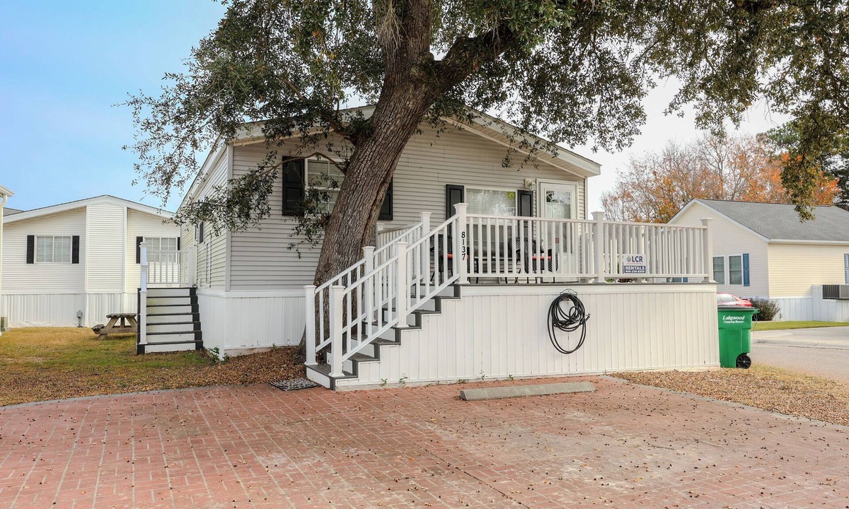 Myrtle Beach Cabin | 8137 Seascape- Sleeps 8