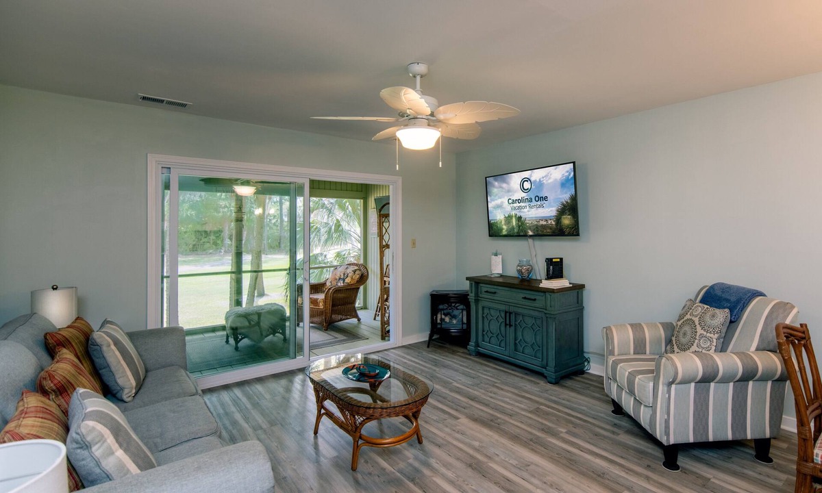 Ocean Ridge Condo | 824 Club Cottage-Resort Duplex w/Golf Course Views; Easy Beach Access; Dogs Welcome