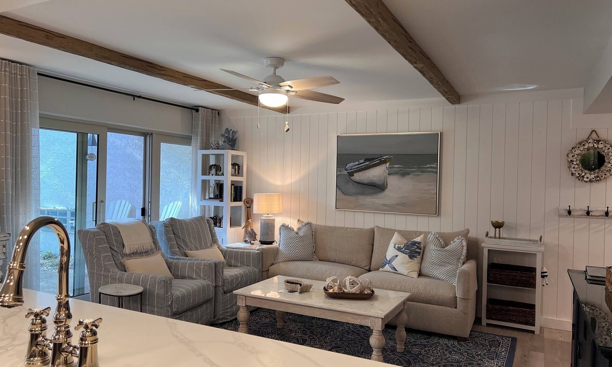 South Beach Villa | All New Sea Pines Villa Steps to the Beach and Tennis. Golf paradise