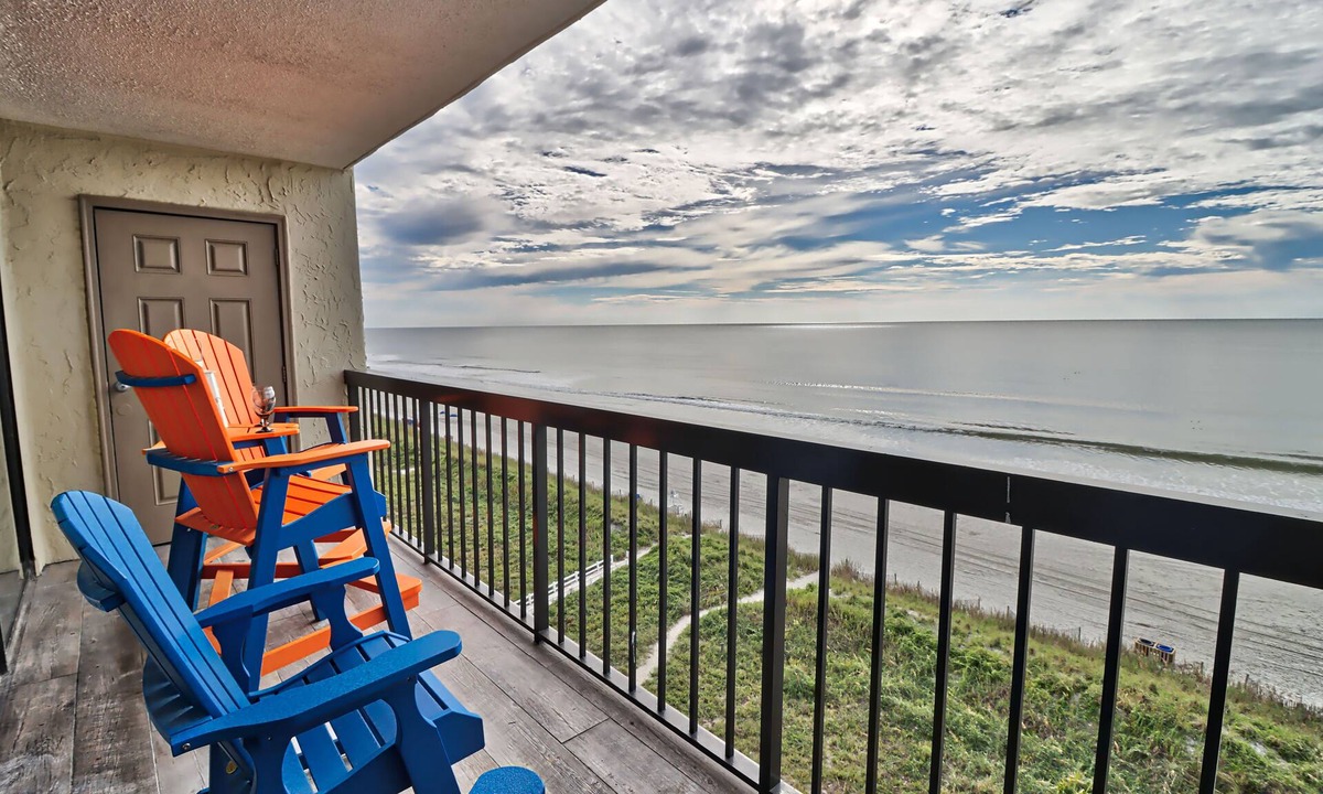 Windy Hill Condo | AMAZING VIEW 16ft Balcony Directly on the beach, 3 pools 2 full baths SLEEPS 6