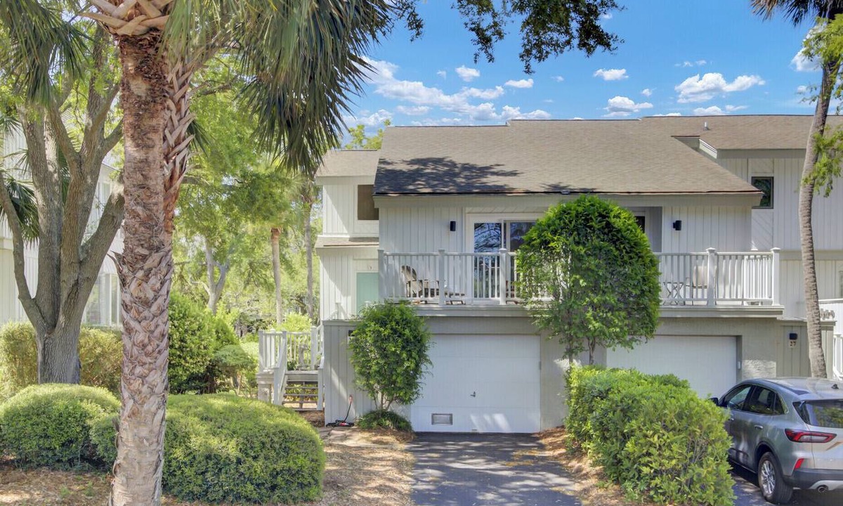 Isle of Palms Condo | Award-Winning Resort Amenities | Racquet Club Villa 28
