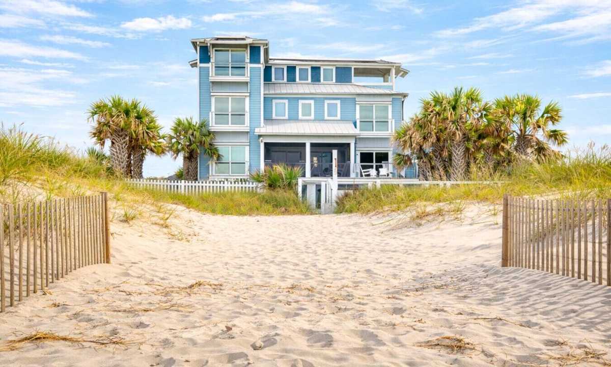 Folly Beach House | Beach House 5BR, Elevator, Game Room, Events