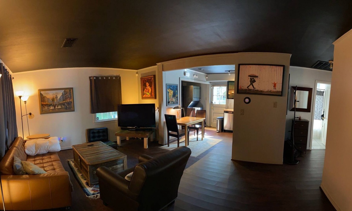 North Charlotte House | Beautifully Renovated Home Near NoDa & Plaza Midwood
