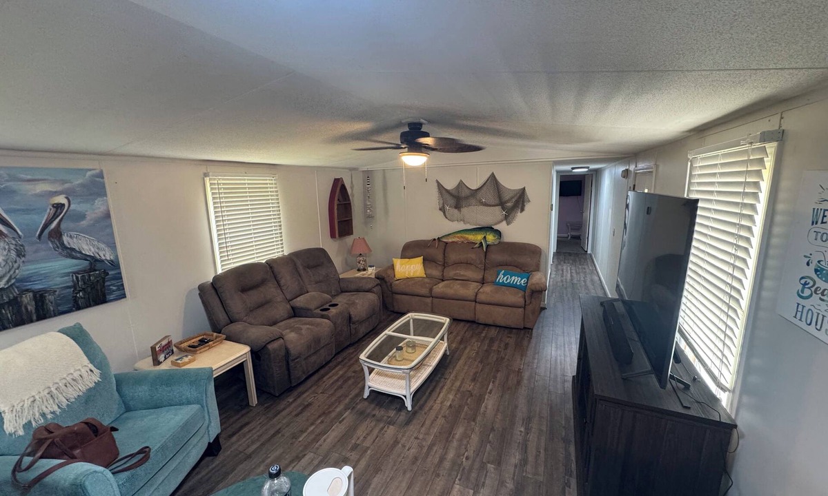 Shallotte House | Chill 2 bedroom near Holden Beach