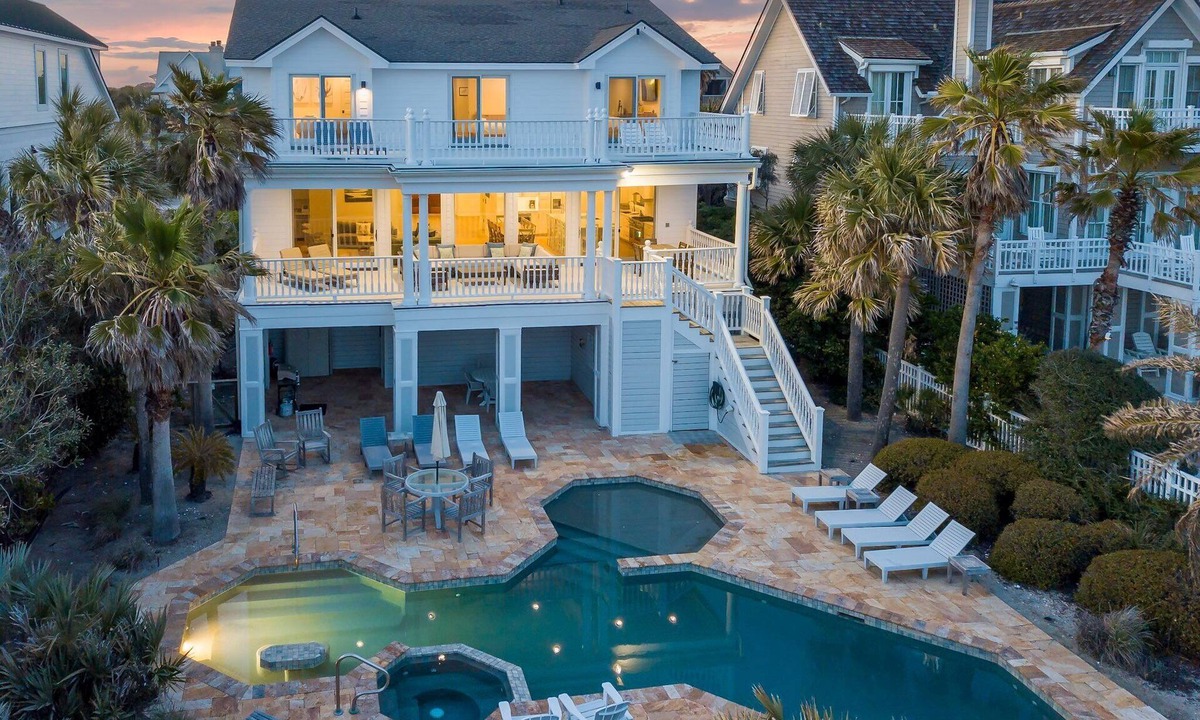 Isle of Palms House | 🌅Coastal Sunrise🌅Ocean Front on Ocean Blvd. Private Pool/hot tub, stunning ocean views!
