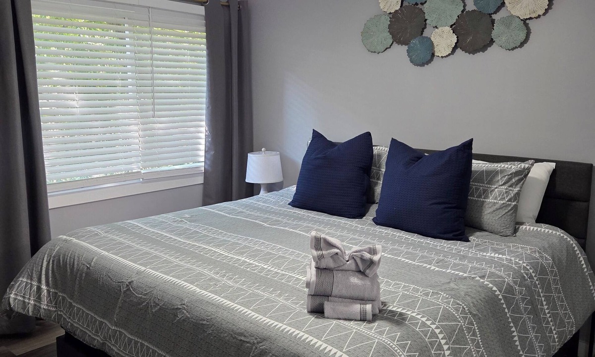 Charlotte Apartment | Comfortable 2BR/2BA Furnished Apartment In the Heart of Charlotte
