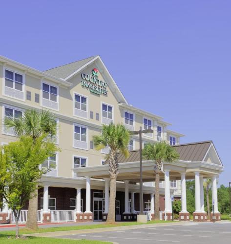 Seven Oaks Hotel | Country Inn & Suites by Radisson, Columbia at Harbison, SC