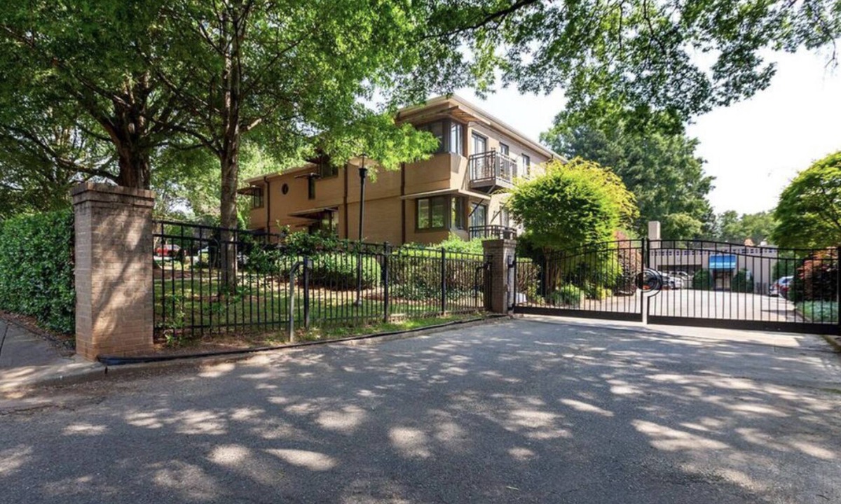 Charlotte Condo | Cozy 2-bedroom condo in Charlotte close to all city entertainment