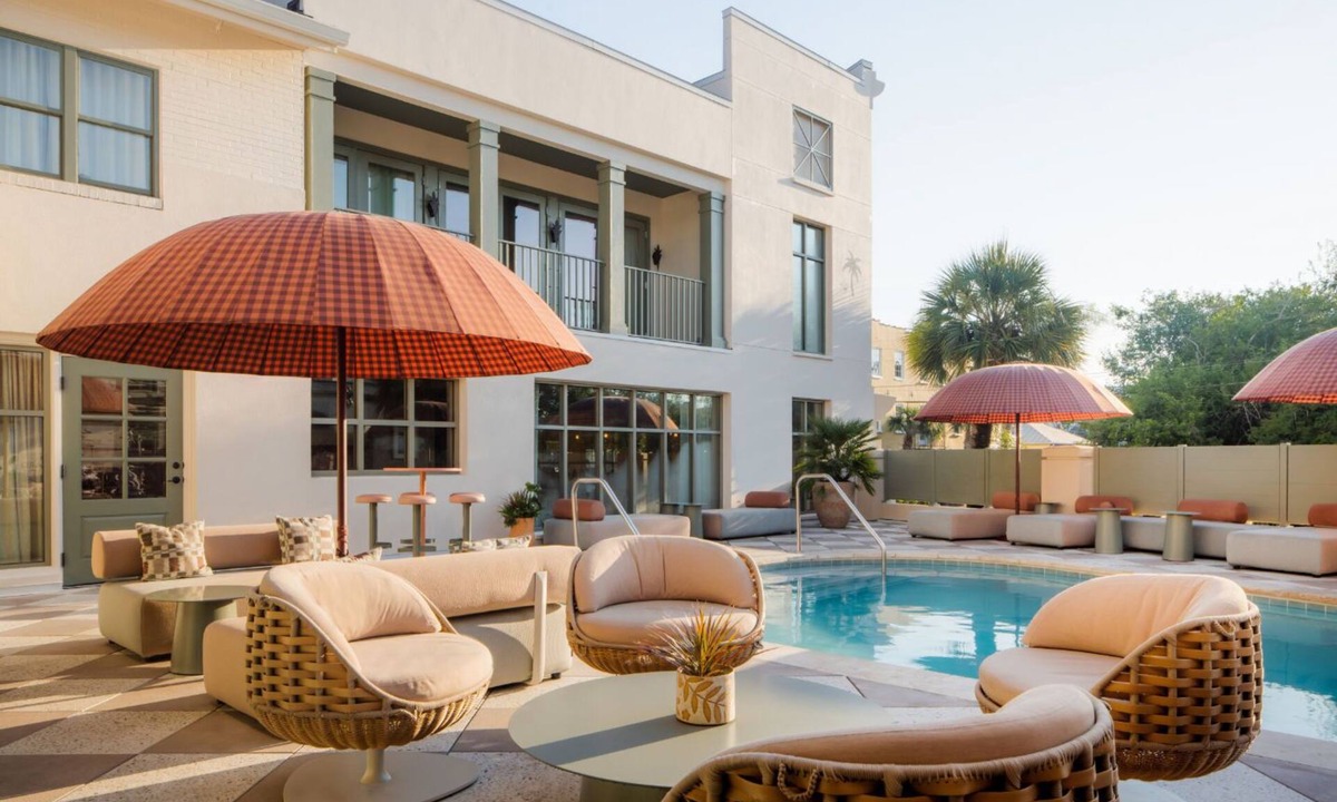 Ansonborough Hotel | Cozy Charleston Retreat | King Bed + Luxe Touches
