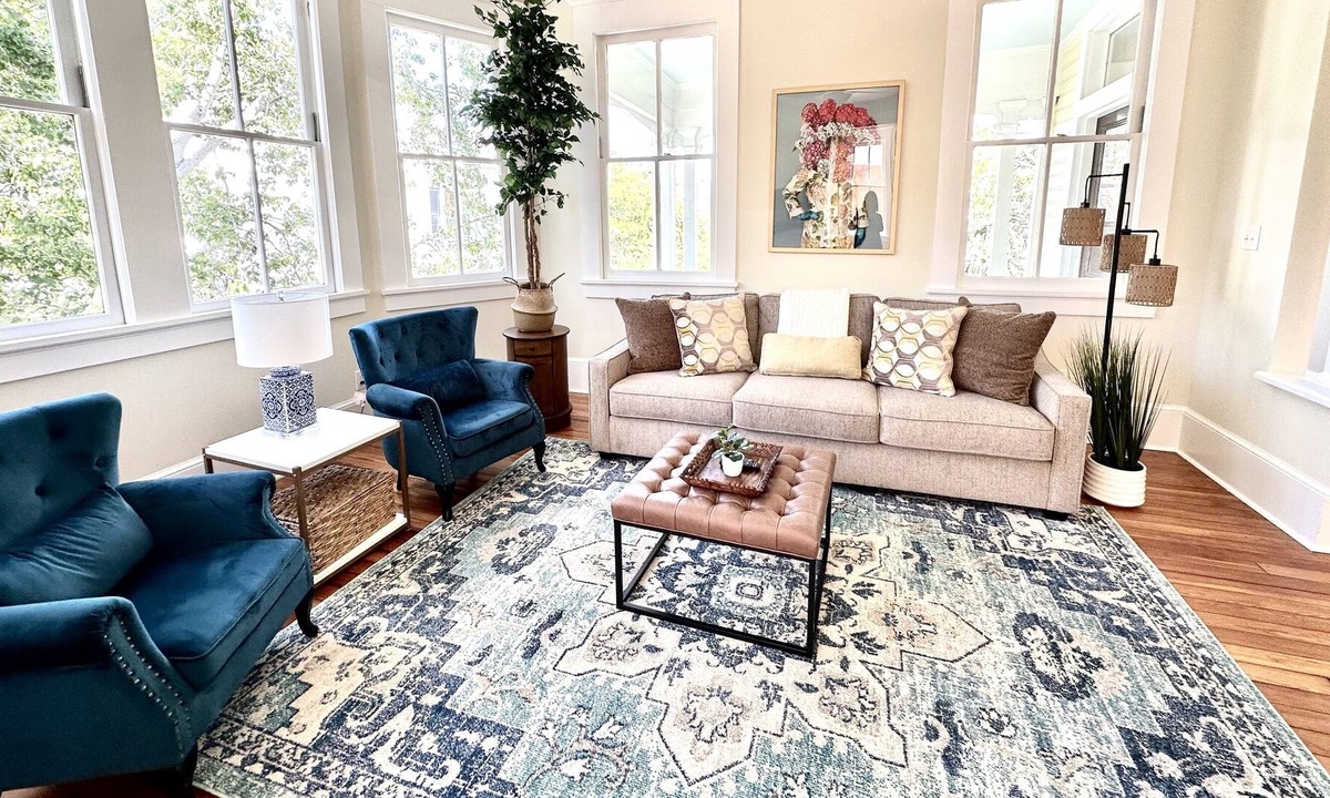 Westside House | Cyber Deal Winter Rates Flora House