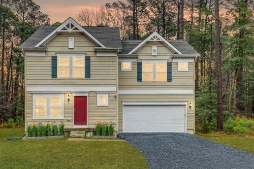 Captain's Cove House | Deck & EV Charger: Coastal Retreat 1 Mi to Marina