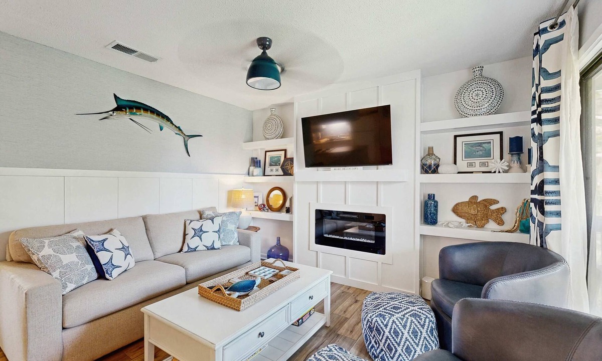 Ocean Ridge Condo | Edisto condo with close proximity to beach & restaurants
