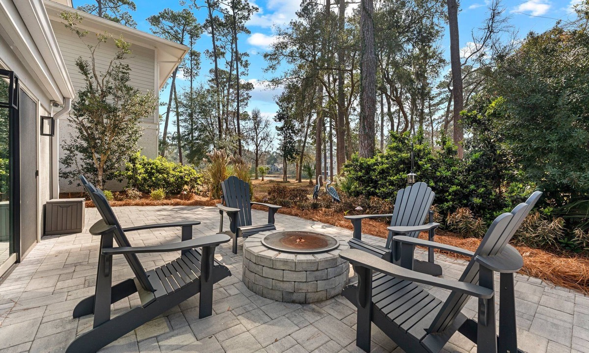 Lawton Woods House | Evening Ember ~ Spa, Fire Pit, Pool Access, Pets ~ 90 Lawton Road ~ Sea Pines