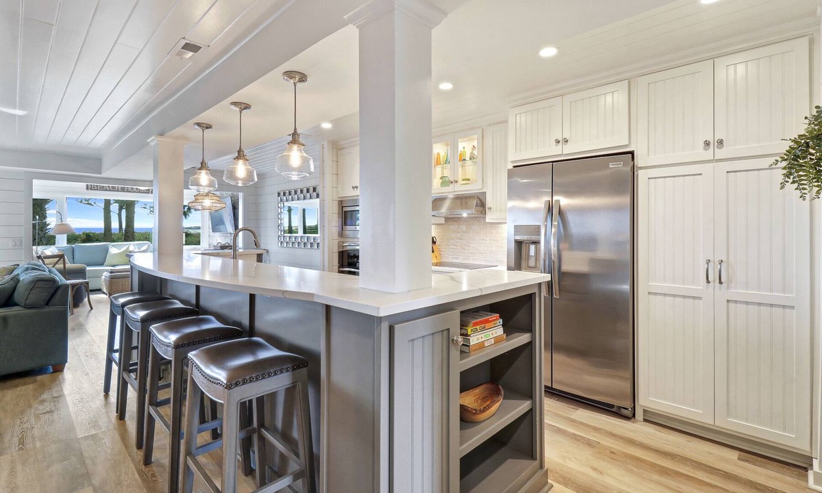South Beach Villa | Four Bedroom Beachfront Updated Townhome in Sea Pines - Close to South Beach!