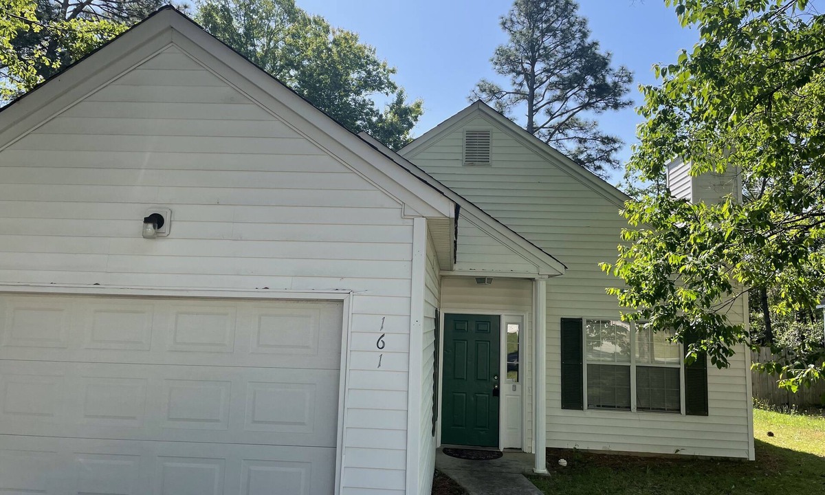 Aiken House | Fully furnished/avail 8/1/longer stays ok/pets ok/fast Wifi/convenient 2 sside