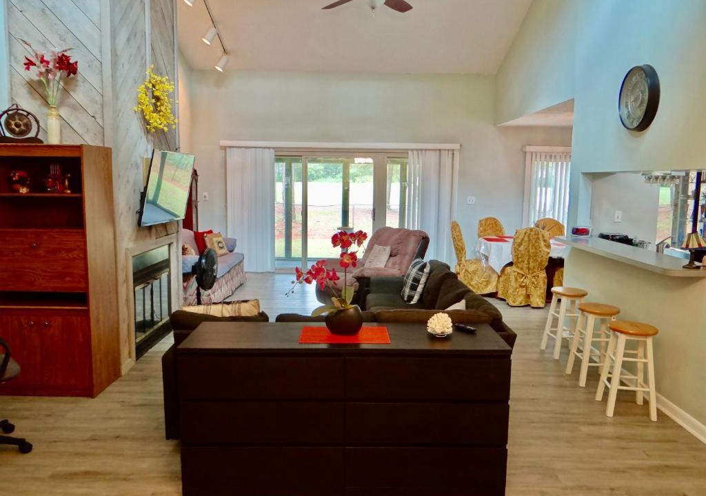 Litchfield by the Sea House | Golfers Dream 3 Bed 2 and Half Bath off Litchfield CC
