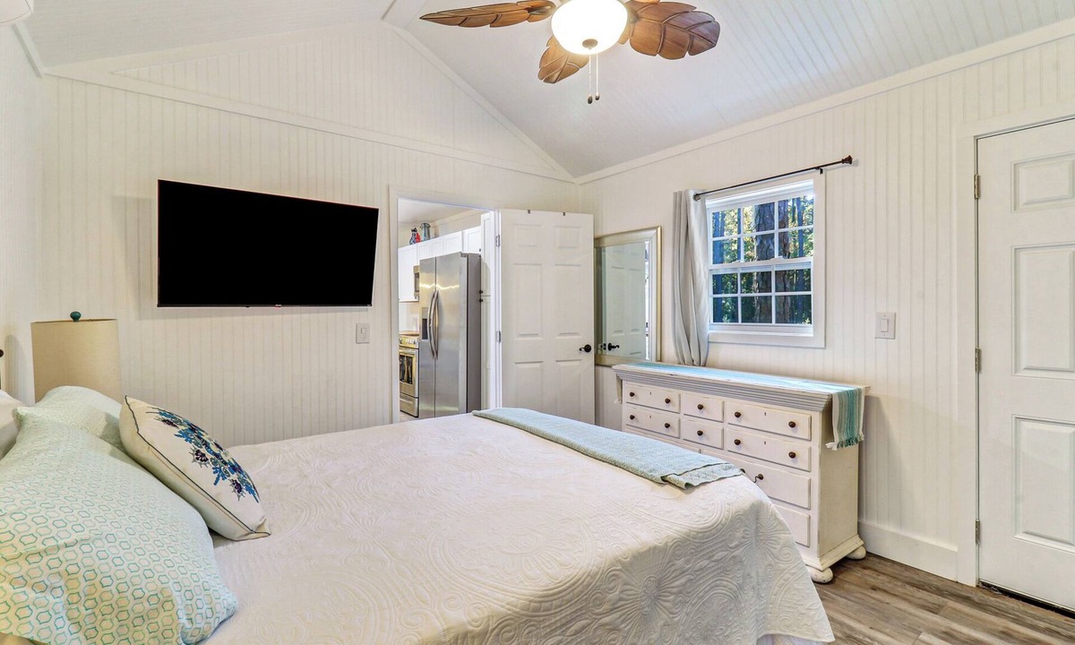 Melrose Plantation Cottage | Gorgeous Boho 2-bedroom cottage nestled in nature on Daufuskie Island!
