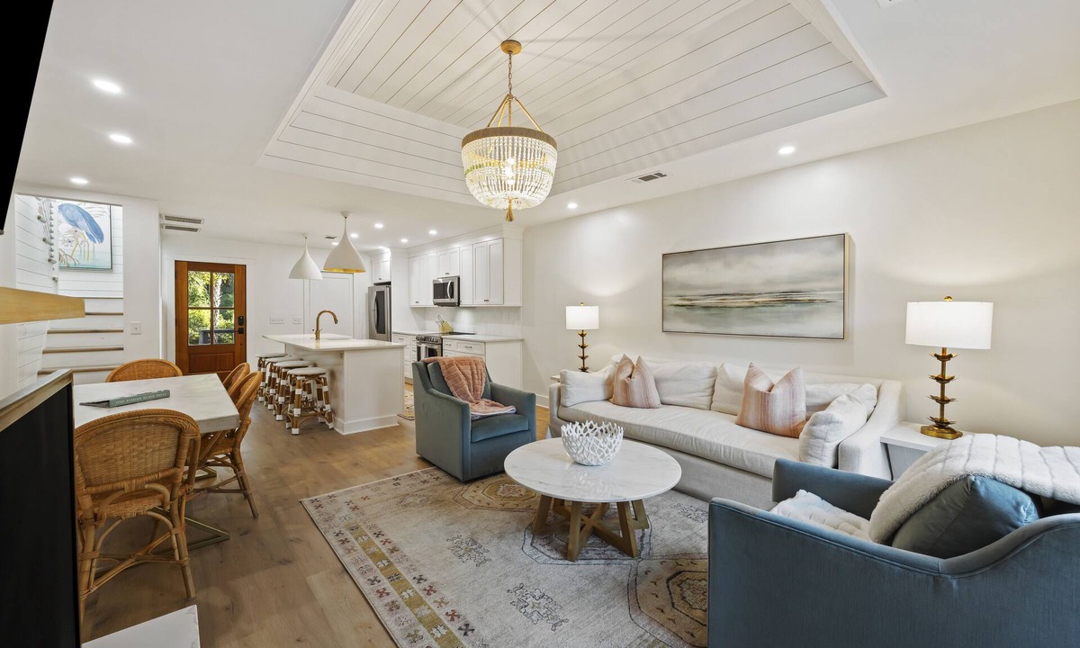 West Beach House | High-End Greenslake Cottage with Pool Access, Lagoon Views - One of the BEST!