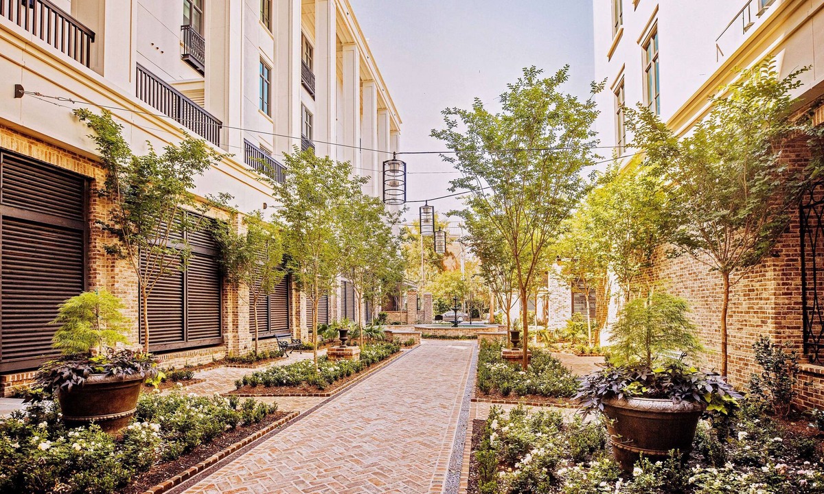 Ansonborough Hotel | Hilton Club Liberty Place Charleston