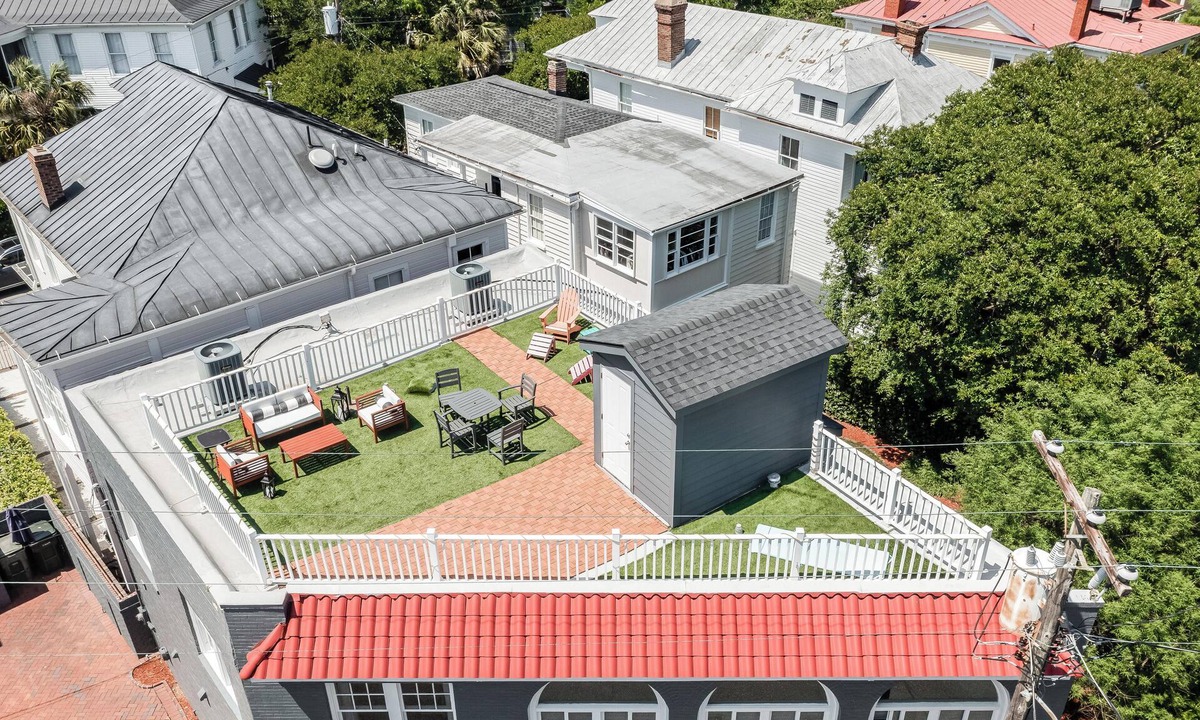 South of Broad Apartment | Historic Downtown Charleston: 2BR/2.5BA with Rooftop Terrace & Parking