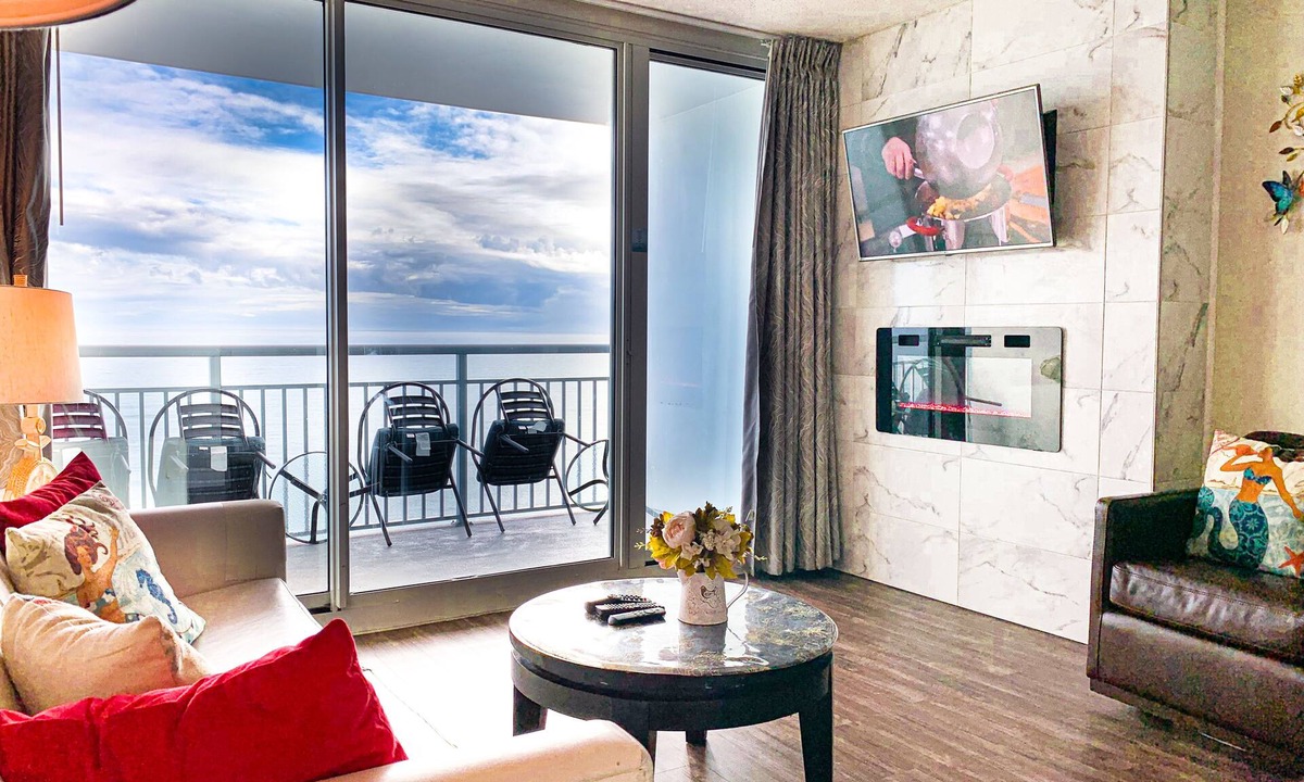 Downtown Myrtle Beach Condo | HOT SALE: 2026 Newly Renovated/Wake Up to Waves Lux Direct Oceanfront 1BR/Pools
