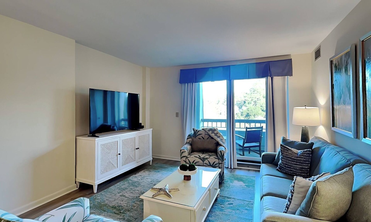 Harbour Town Condo | Ketch Court 893 | Pet Friendly, Resort Amenities