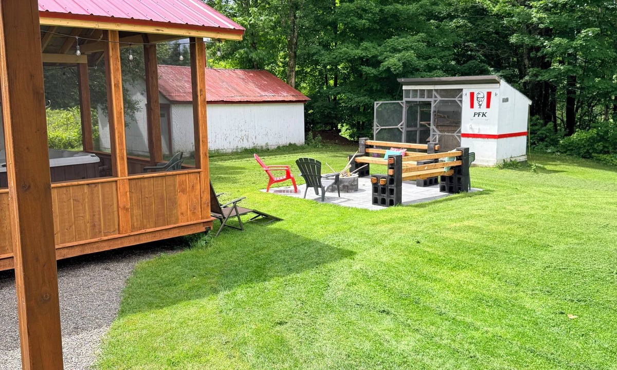 Saint-Gabriel-de-Valcartier Other | La Beauchemin - À Chacun Son Shack