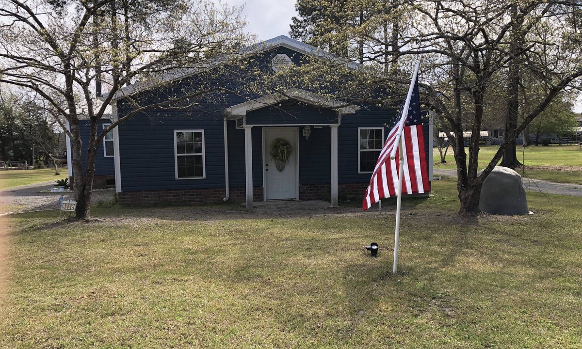 Manning House | LAKE MARION LAKE FRONT VACATION RENTAL