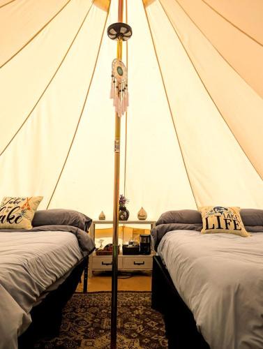 Eutawville Other | Lakeside Glamping Tent with Kayaks & Spacious Deck in Eutaw Springs, South Carolina
