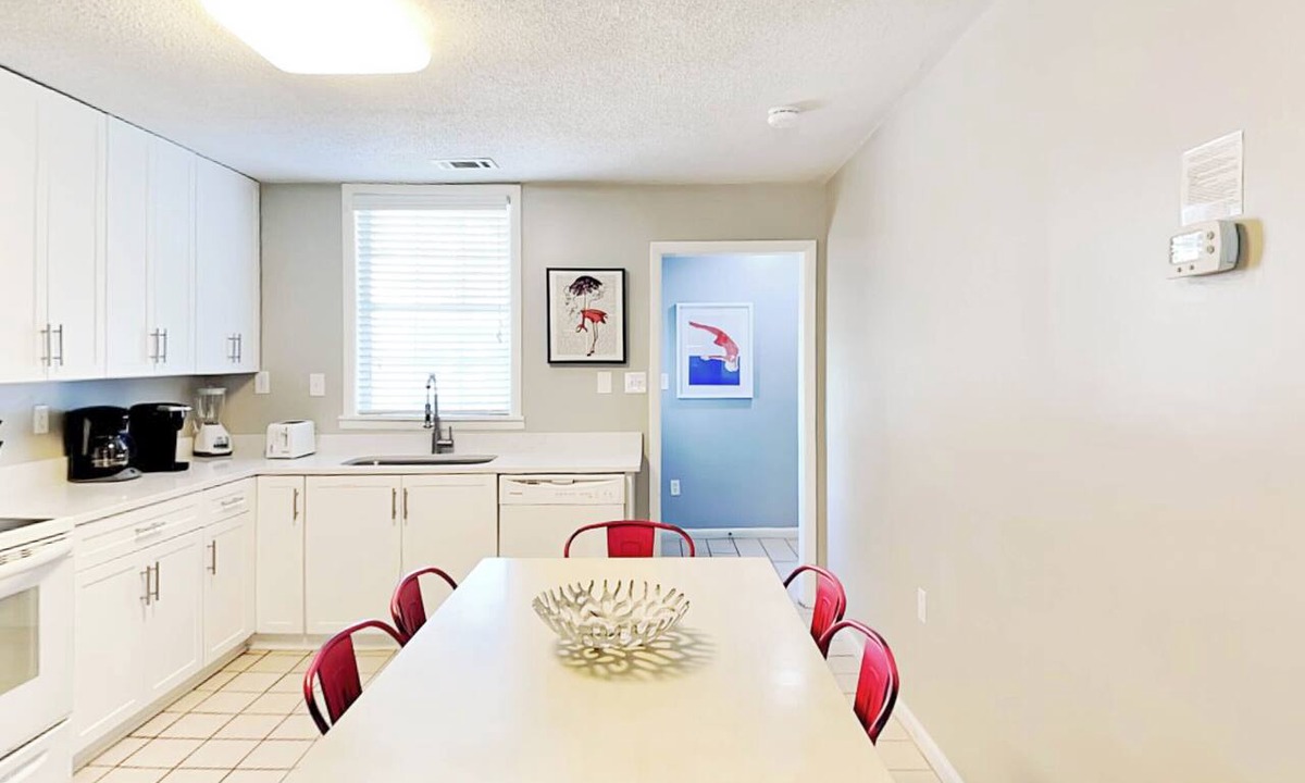 Tybee Island Condo | Latitude Adjustment B | Pet Friendly, Near Beach!